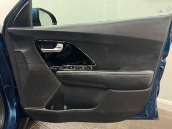 Kia Niro 1.6 GDi 3 DCT Euro 6 (s/s) 5dr