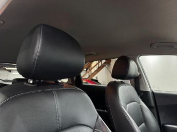 Kia Niro 1.6 GDi 3 DCT Euro 6 (s/s) 5dr