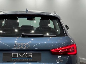 Audi Q3 1.4 TFSI CoD S line S Tronic Euro 6 (s/s) 5dr (Nav)