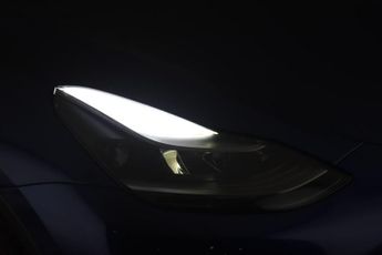 Tesla Model Y (Dual Motor) Long Range Auto 4WDE 5dr