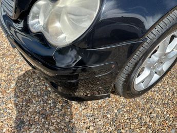 Mercedes-Benz C Class 1.8 C180 Kompressor Classic SE 4dr