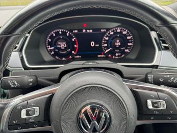 Volkswagen Tiguan 2.0 BiTDI R-Line Tech DSG 4Motion Euro 6 (s/s) 5dr