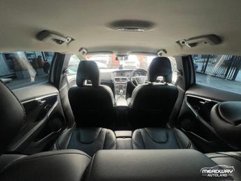 Volvo V40 Cross Country 2.0 D2 Lux Auto Euro 6 (s/s) 5dr