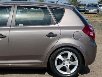 Kia Ceed 1.4 SR Special Edition 5dr