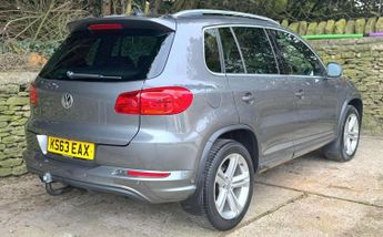 Volkswagen Tiguan 2.0 TDI BlueMotion Tech R-Line DSG 4WD Euro 5 (s/s) 5dr