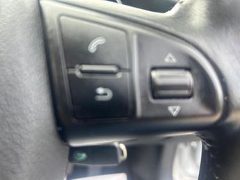 Skoda Superb 2.0 TDI Elegance DSG Euro 5 5dr