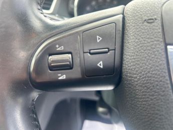 Skoda Superb 2.0 TDI Elegance DSG Euro 5 5dr