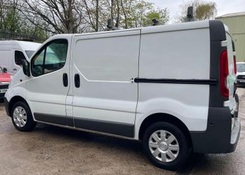 Vauxhall Vivaro 2.0 2700 CDTi FWD L1 4dr