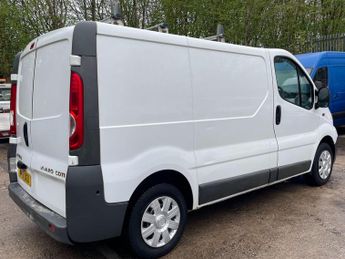 Vauxhall Vivaro 2.0 2700 CDTi FWD L1 4dr
