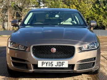 Jaguar XE 2.0d Portfolio Auto Euro 6 (s/s) 4dr