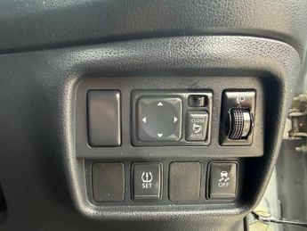 Nissan Juke 1.6 N-Connecta XTRON Euro 6 5dr