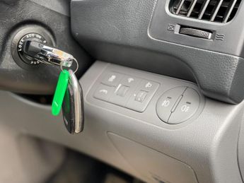 Hyundai i800 2.5 CRDi SE Auto Euro 6 5dr