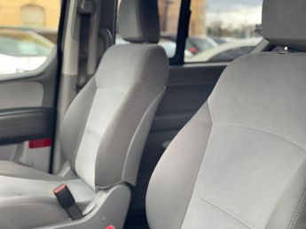 Hyundai i800 2.5 CRDi SE Auto Euro 6 5dr