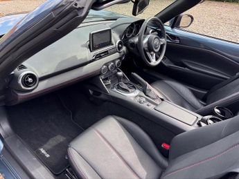 Mazda MX-5 RF 2.0 SKYACTIV-G Sport Nav Convertible 2dr Petrol Auto Euro 6 (160