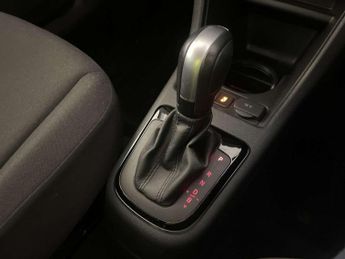 Volkswagen e-up! 36.8kWh e-up! Hatchback 5dr Electric Auto (82 ps)