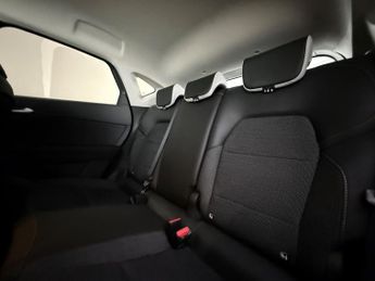 Renault Captur 1.6 E-TECH techno Auto Euro 6 (s/s) 5dr