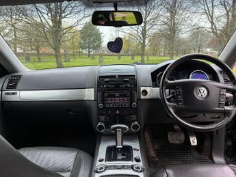 Volkswagen Touareg 5.0 TDI V10 DPF R50 5dr