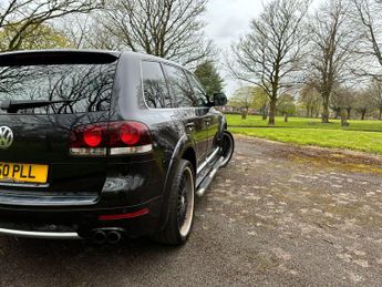 Volkswagen Touareg 5.0 TDI V10 DPF R50 5dr