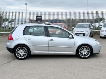 Volkswagen Golf 2.0 TDI GT DSG 5dr