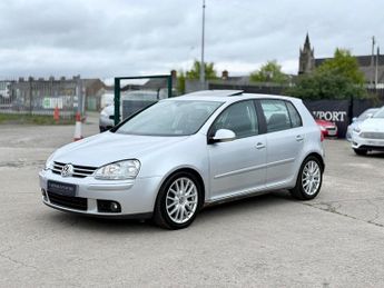 Volkswagen Golf 2.0 TDI GT DSG 5dr