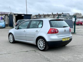 Volkswagen Golf 2.0 TDI GT DSG 5dr