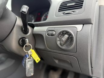 Volkswagen Golf 2.0 TDI GT DSG 5dr