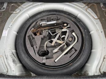 Volkswagen Golf 2.0 TDI GT DSG 5dr