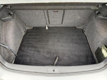 Volkswagen Golf 2.0 TDI GT DSG 5dr
