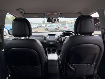 Hyundai ix35 2.0 CRDi SE Auto 4WD Euro 5 5dr (Nav)