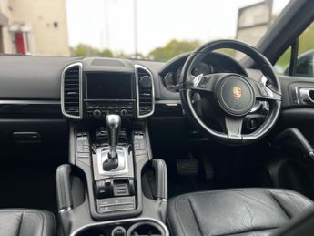 Porsche Cayenne 3.0 TD V6 Tiptronic 4WD Euro 5 (s/s) 5dr