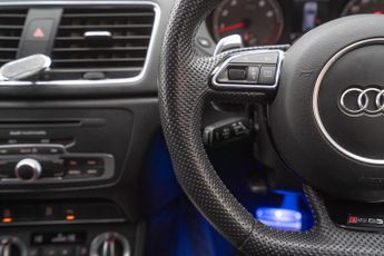 Audi RS Q3 2.5 TFSI S Tronic quattro Euro 5 (s/s) 5dr
