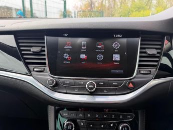 Vauxhall Astra 1.4i Turbo Elite Nav Auto Euro 6 (s/s) 5dr
