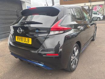 Nissan Leaf 40kWh N-Connecta Auto 5dr