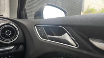 Audi A3 1.6 TDI Sport Sportback S Tronic Euro 5 (s/s) 5dr