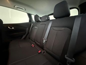 Renault Kadjar 1.3 TCe Iconic EDC Euro 6 (s/s) 5dr