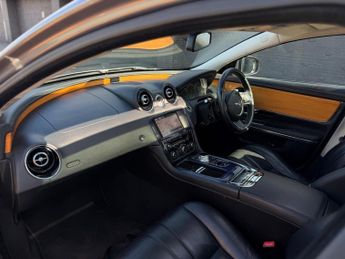 Jaguar XJ 3.0d V6 Luxury Auto Euro 5 (s/s) 4dr