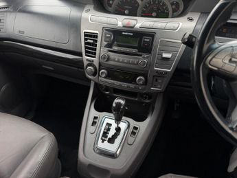 SsangYong Turismo 2.2D EX T-Tronic Euro 6 5dr