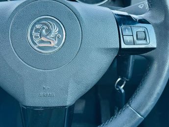 Vauxhall Zafira 1.8 16V Elite Euro 5 5dr