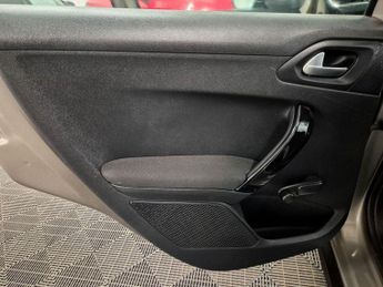 Peugeot 2008 1.4 HDi Access+ Euro 5 5dr