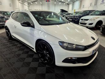 Volkswagen Scirocco 2.0 TDI BlueMotion Tech GT Euro 5 (s/s) 3dr (Leather, Nav)