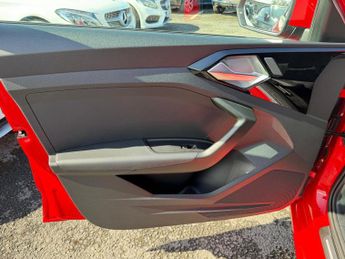 Audi A1 1.0 TFSI 30 Sport Sportback S Tronic Euro 6 (s/s) 5dr