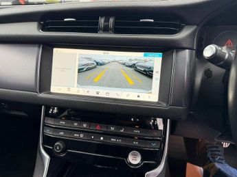 Jaguar XF 2.0d R-Sport Sportbrake Auto Euro 6 (s/s) 5dr