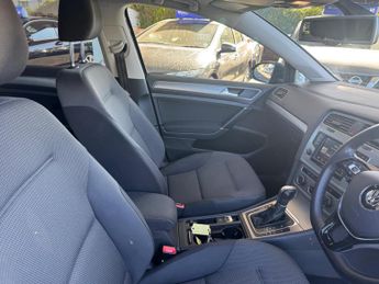 Volkswagen Golf 1.6 TDI BlueMotion Tech Match Edition DSG Euro 6 (s/s) 5dr