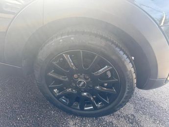 MINI Hatch 1.5 Cooper D Auto Euro 6 (s/s) 5dr