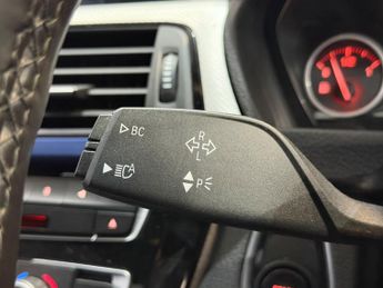 BMW 3 Series 2.0 330e 7.6kWh M Sport Shadow Edition Auto Euro 6 (s/s) 4dr