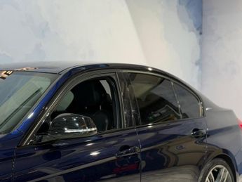 BMW 3 Series 2.0 330e 7.6kWh M Sport Shadow Edition Auto Euro 6 (s/s) 4dr