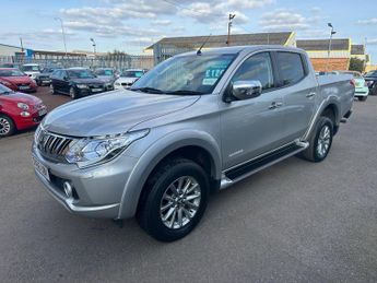 Mitsubishi L200 2.4 DI-D DC Warrior Auto 4WD Euro 5 4dr