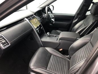 Land Rover Discovery 3.0 D300 MHEV R-Dynamic HSE Auto 4WD Euro 6 (s/s) 5dr