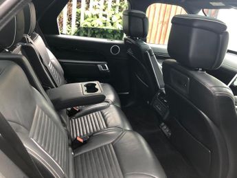 Land Rover Discovery 3.0 D300 MHEV R-Dynamic HSE Auto 4WD Euro 6 (s/s) 5dr