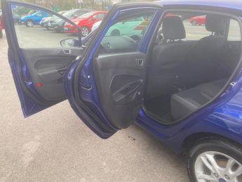 Ford Fiesta 1.6 Zetec Powershift Euro 6 5dr